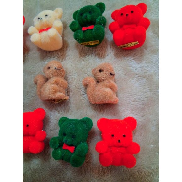 Miniature Flocked Animal Figurines Set Of Bears Ducks Squirrels Vintage Made I - Picture 5 of 7